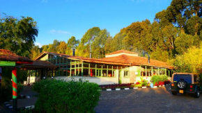 Отель Le Bambou Gorilla Lodge  Рухенгери